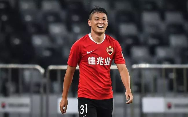  曼城旧将反戈一击，助新东家爆冷取胜  