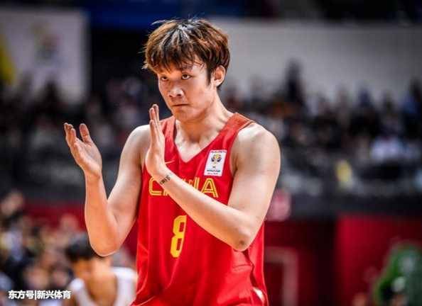  中国球员崔永熙签约步行者，男篮再添希望  
